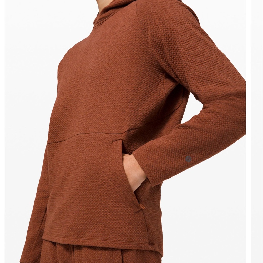 Lululemon At Ease burnt orange hoodie with two front pouch zip pockets - Picture 12 of 13